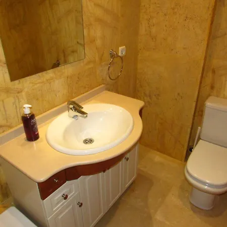 Arenal Golf Apartment *